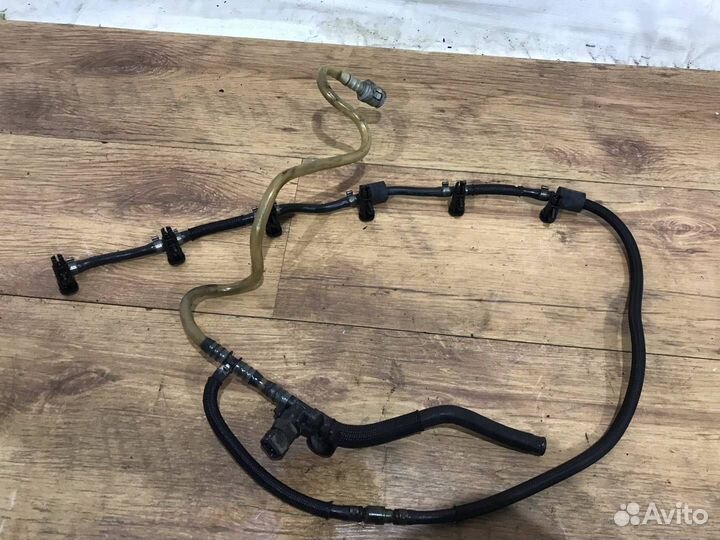 Топливная трубка BMW 7 E65/E66/E67 рест. E65 2005