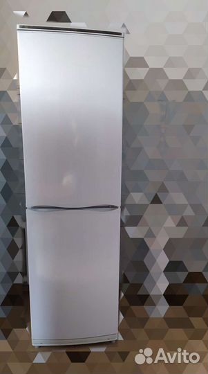 Холодильник атлант двухкамерный