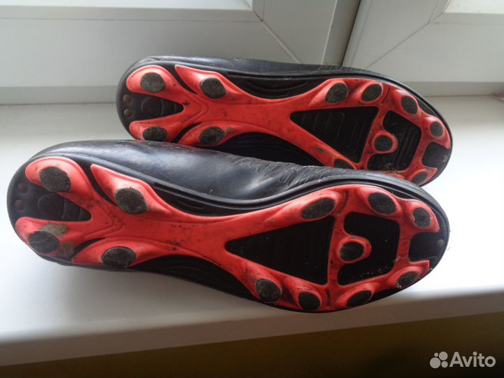 Спортивные полу бутсы demix для футбола