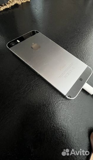 iPhone 5S, 16 ГБ