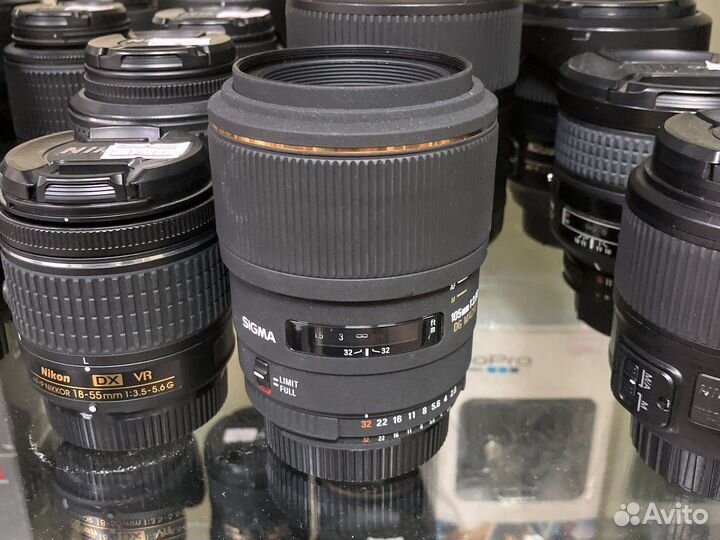 Sigma AF 105mm f/2.8D DG EX Macro for Nikon