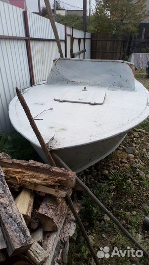 Продам лодку прогресс с мотором Москва 30