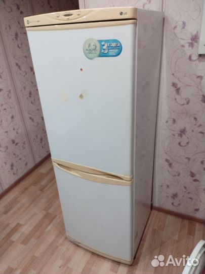 Холодильник LG