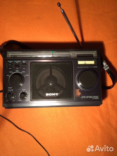 Радиоприёмник sony ICF 6500 w