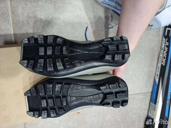 Лыжные ботинки 32 NNN