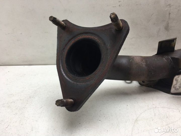 Коллектор выпускной правый Toyota Tundra 4.6 2012