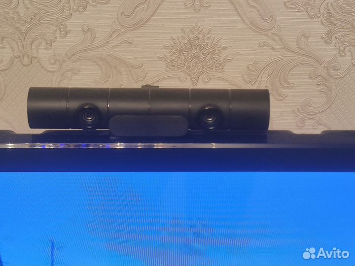 Sony playstation 4 pro 1tb + VR +2 Movе