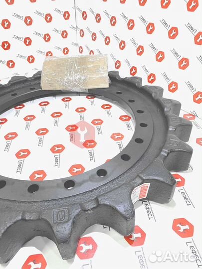 Звездочка Hyundai R360LC-7A