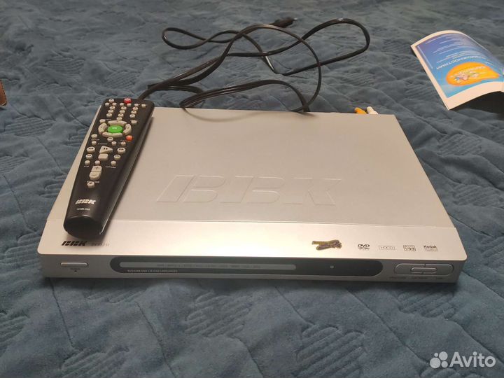 DVD плеер BBK DV321SI