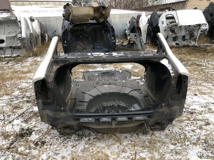 Крыло заднее левое правое Фокус 2 до рестайлинг