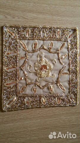 Салфетка, вышитая бисером