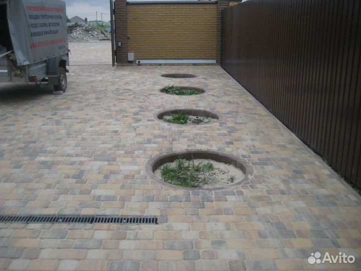 Укладка тротуарной плитки