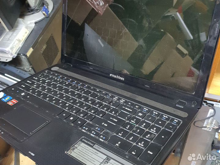 Ноутбук emachines e732g