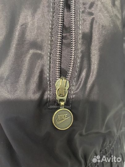 Женская ветровка Nike
