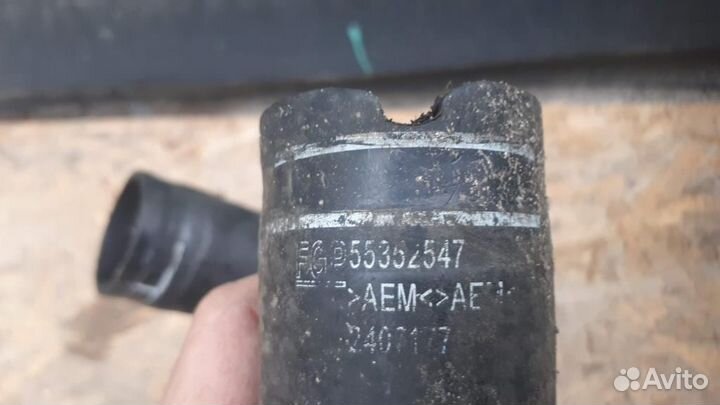 Патрубок интеркулера Opel Astra H 2004-2014