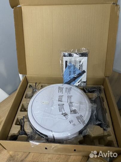 Робот пылесос с Алисой Coolfort cf3205 Новый