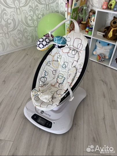 Детские электронные качели 4moms