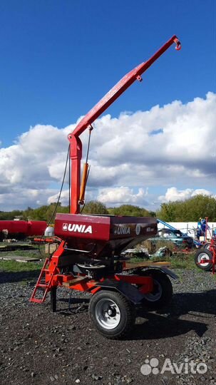 Кран-манипулятор на разбрасыватель