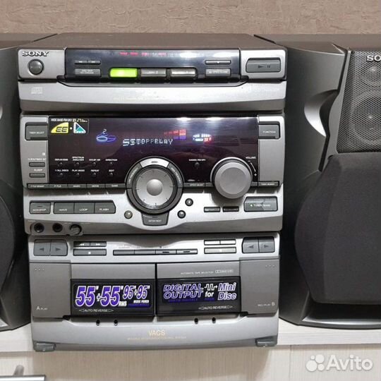 Музыкальный центр Сони