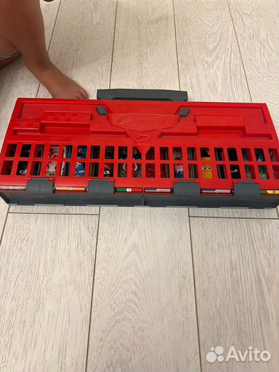 Тачки игрушки из мультфильма Cars