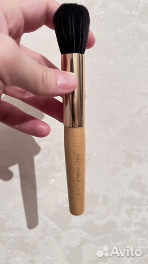 Кисти для макияжа