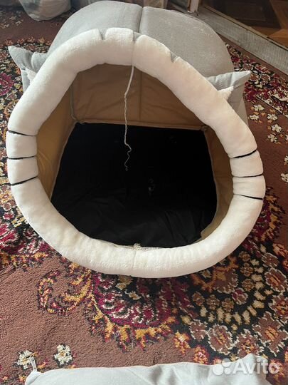 Лежанка-домик для собак и кошек