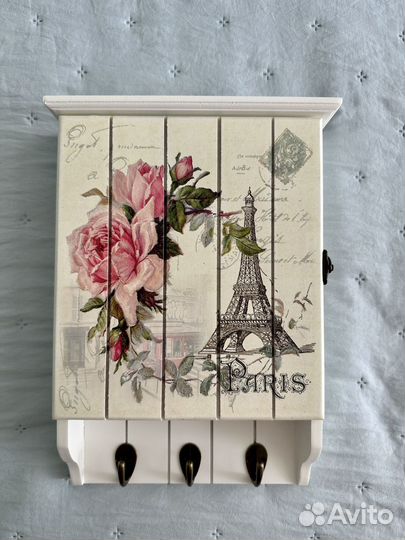 Ключница настенная из дерева новая