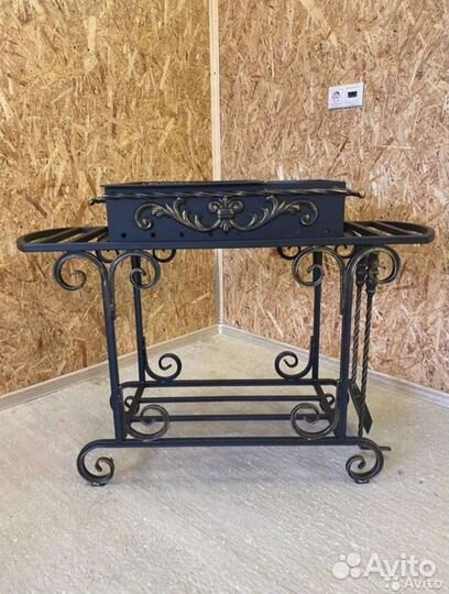 Кованый мангал