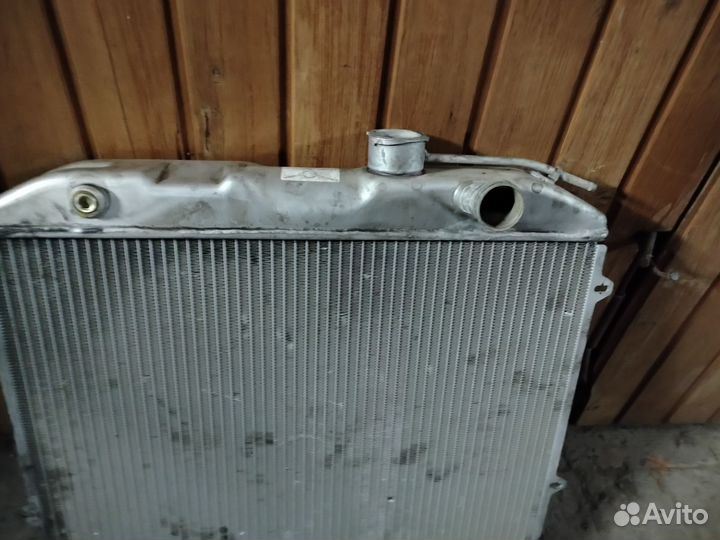 Радиатор охлаждения на УАЗ