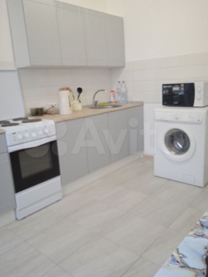 Комната 20 м² в 3-к., 8/17 эт.