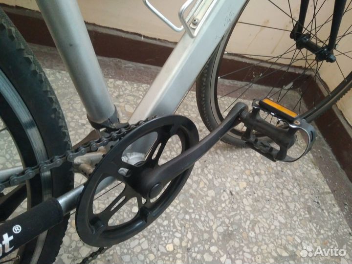 Городской шосейный велосипед Triban 100