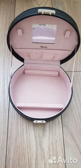 Шкатулка для ювелирных украшений+турис.органайзер