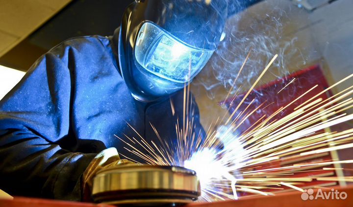 Сварщик на автозавод