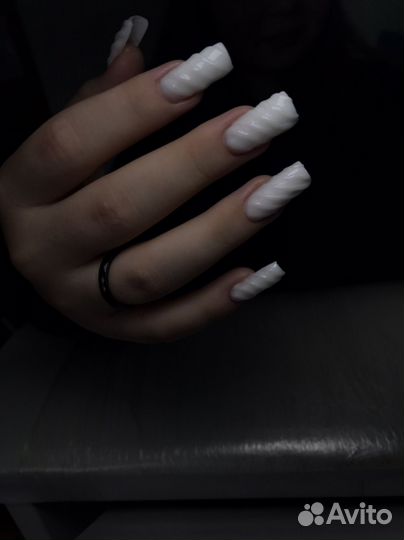 Маникюр,педикюр, наращивание ногтей