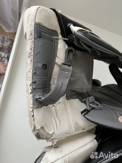 Вратарские щитки warrior