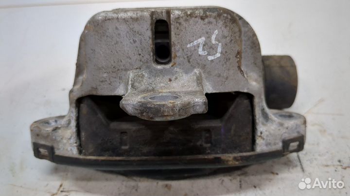 Подушка крепления двигателя Chevrolet Trax, 2013