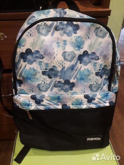 Школьный рюкзак