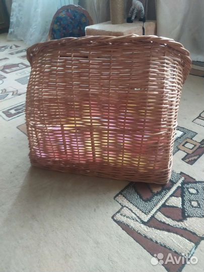Корзина плетёная для животных