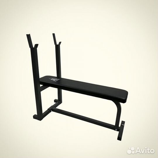 Скамья со стойками