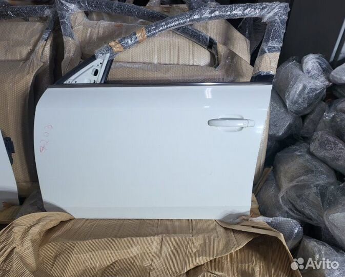 Дверь боковая передняя левая Audi A4 Iv B8 cdhb
