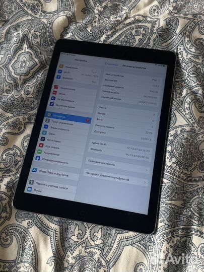 iPad Air 32 GB (WiFi+Cellular)