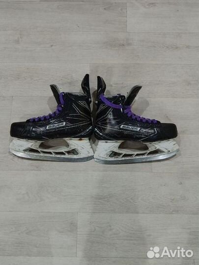 Хоккейные коньки bauer
