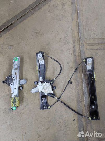 Эл. подъёмники. L. перед., зад. Ford Focus 3