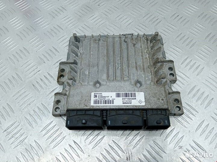Блок управления двигателем Renault Duster