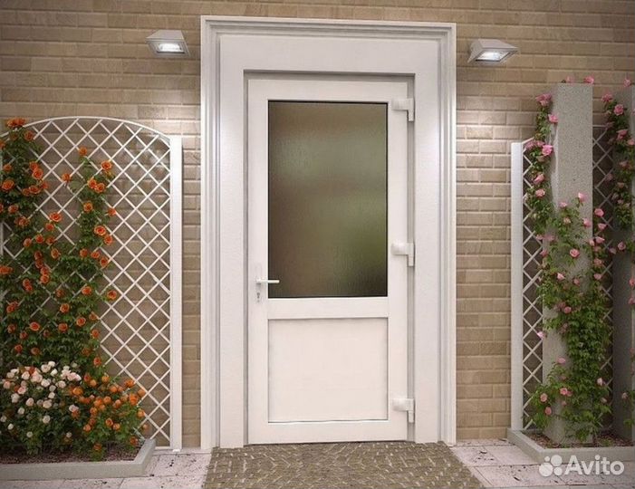 Пластиковая дверь / входная группа
