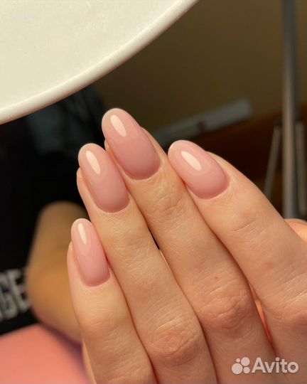 Мастер маникюра