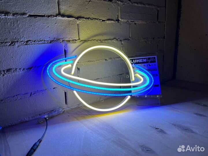 Неоновая вывеска для бизнеса