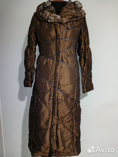 Пальто утепленное женское