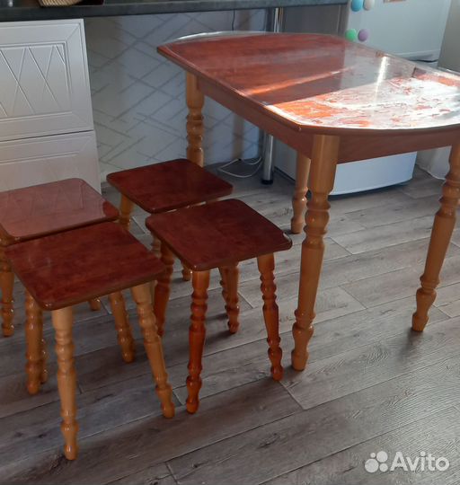 Набор кухонной мебели