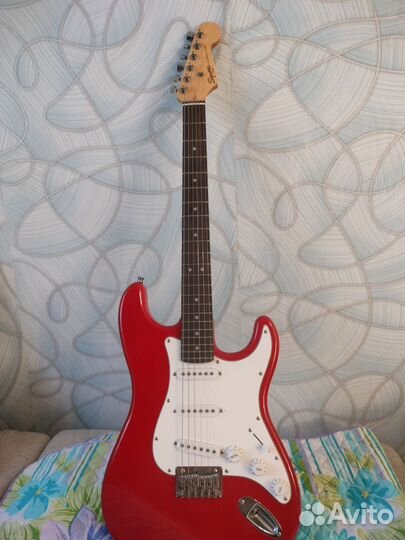 Электрогитара fender squier stratocaster